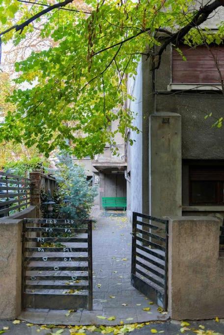 Sunny Studio - Top Location - Green View Balcony Бухарест Экстерьер фото